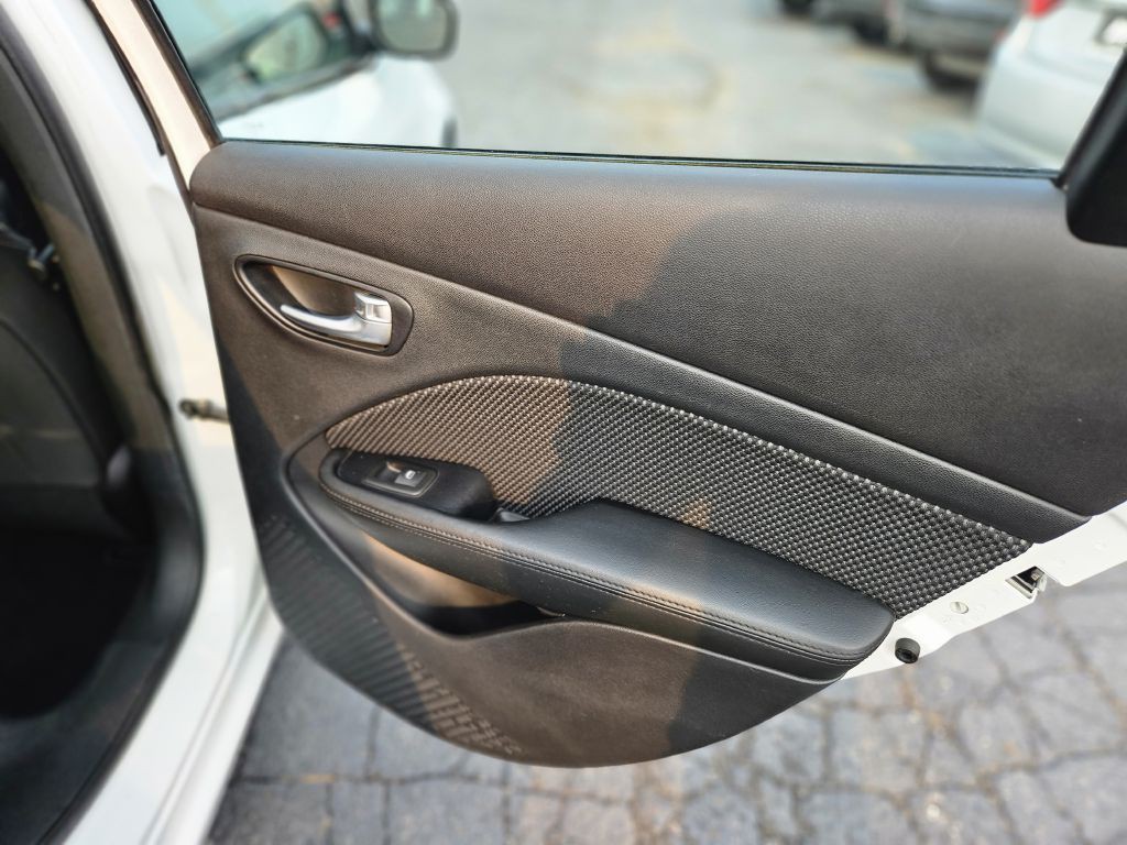 2015 Dodge Dart Image 42