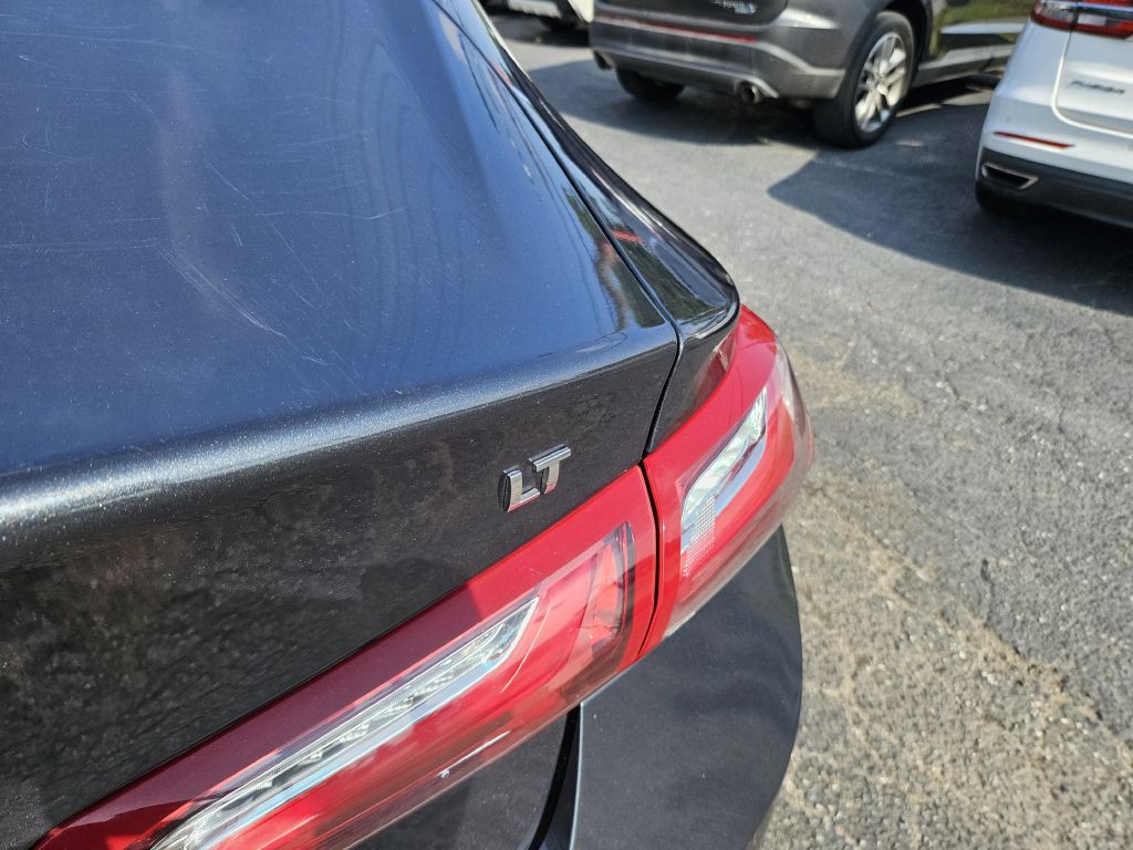 2019 Chevrolet Malibu Image 10