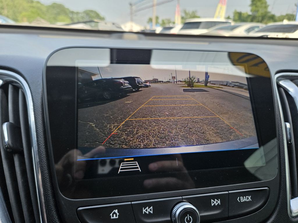 2019 Chevrolet Malibu Image 35