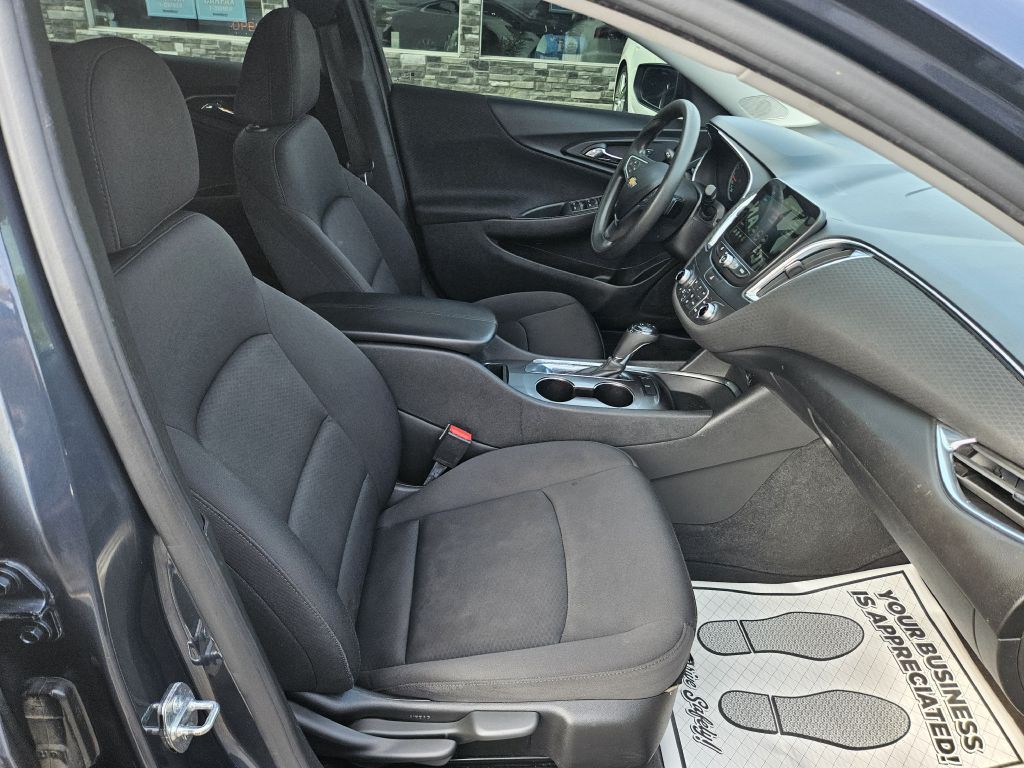 2019 Chevrolet Malibu Image 42