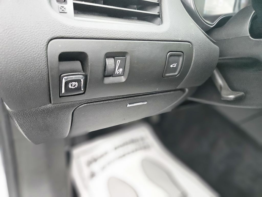 2017 Chevrolet Impala Image 27