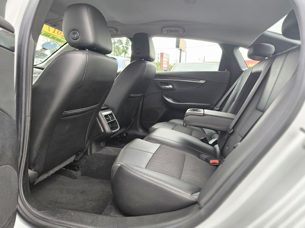 2017 Chevrolet Impala Image 36