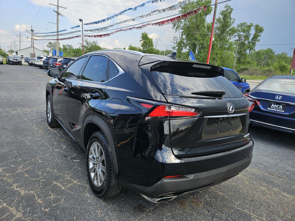 2016 Lexus NX Image 10