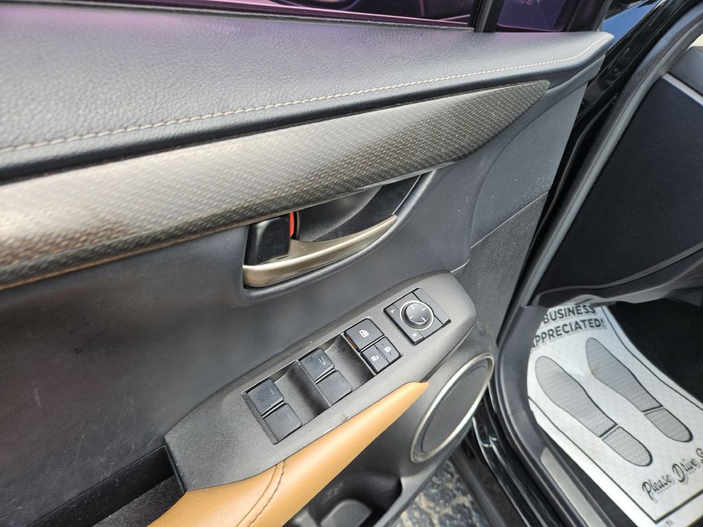 2016 Lexus NX Image 20