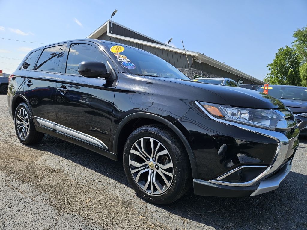2018 Mitsubishi Outlander Image 4
