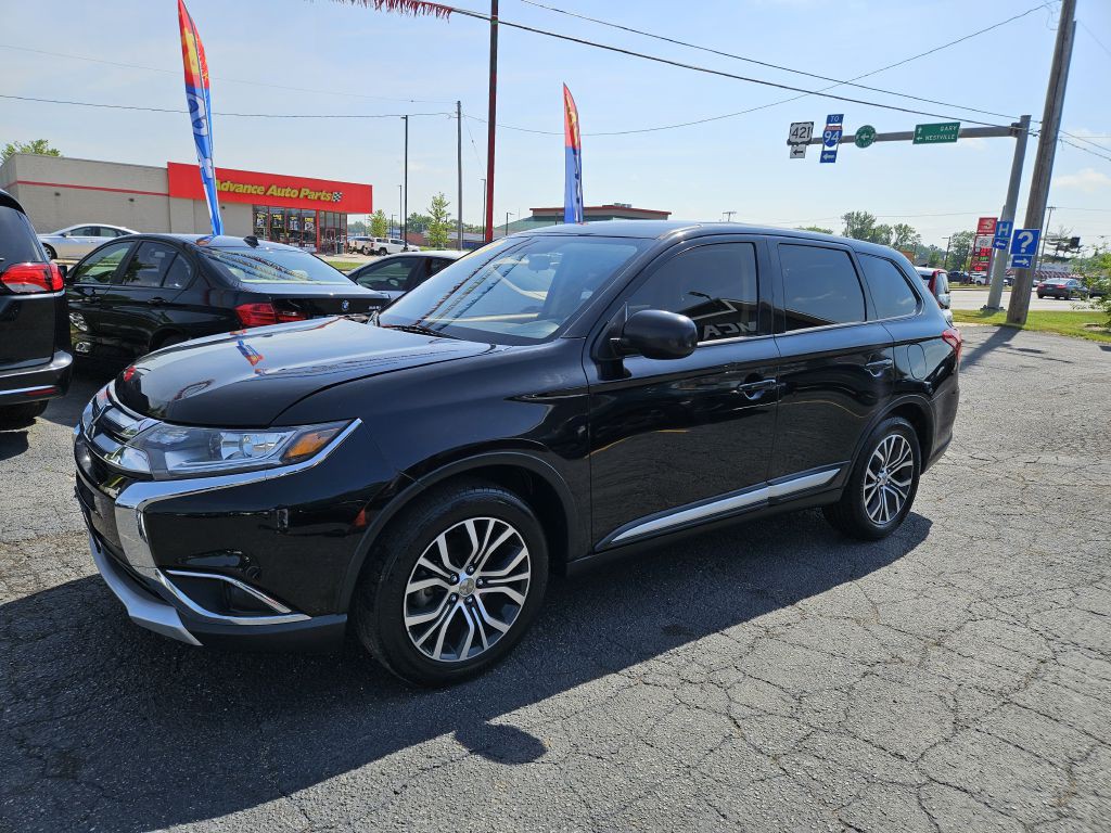2018 Mitsubishi Outlander Image 14