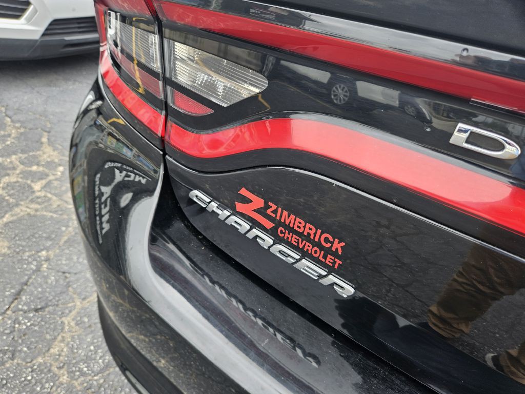 2018 Dodge Charger Image 8
