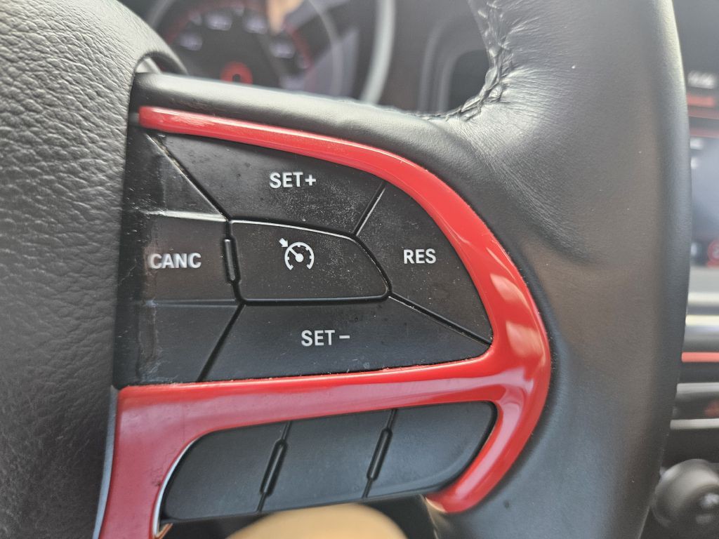 2018 Dodge Charger Image 29