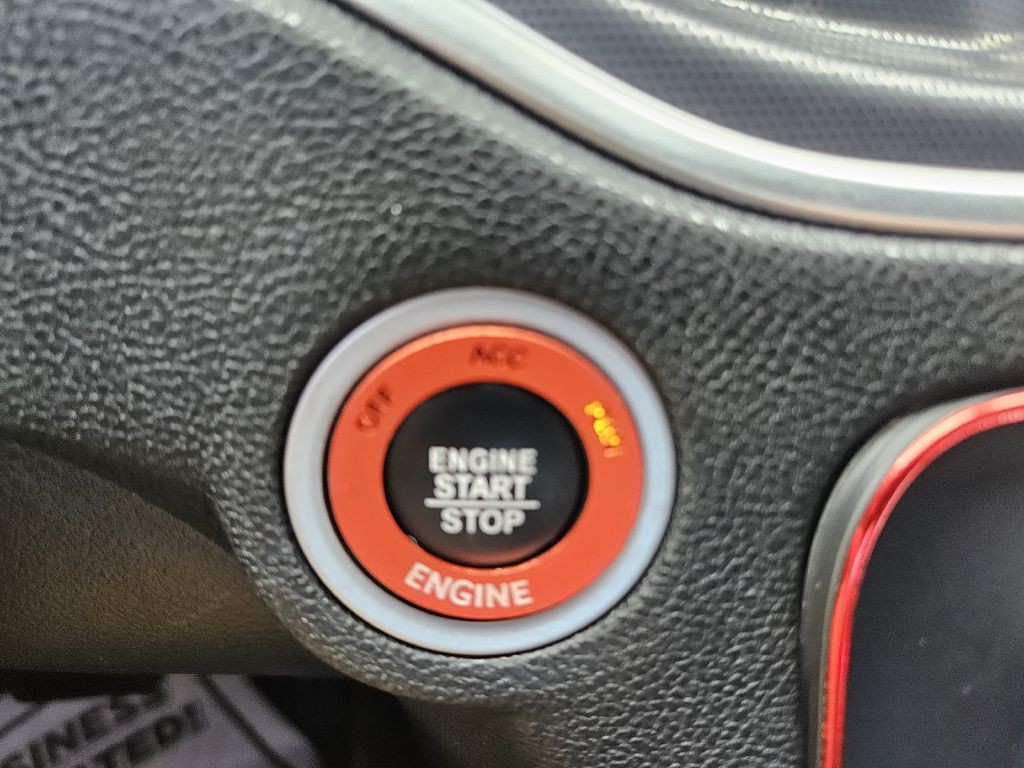 2018 Dodge Charger Image 30