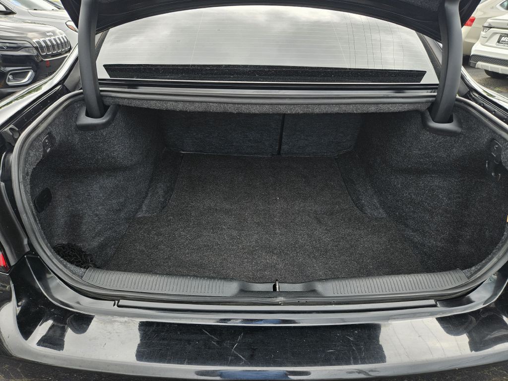 2018 Dodge Charger Image 40