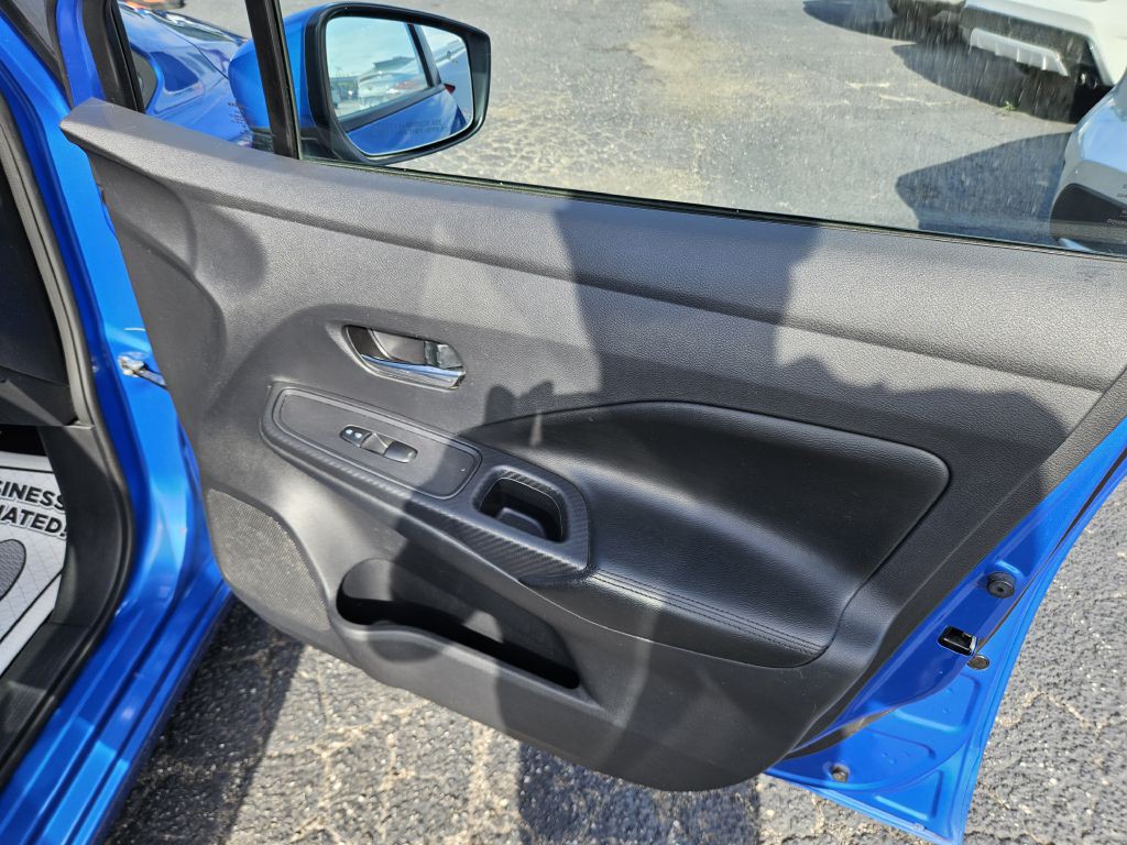 2019 Nissan Sentra Image 39