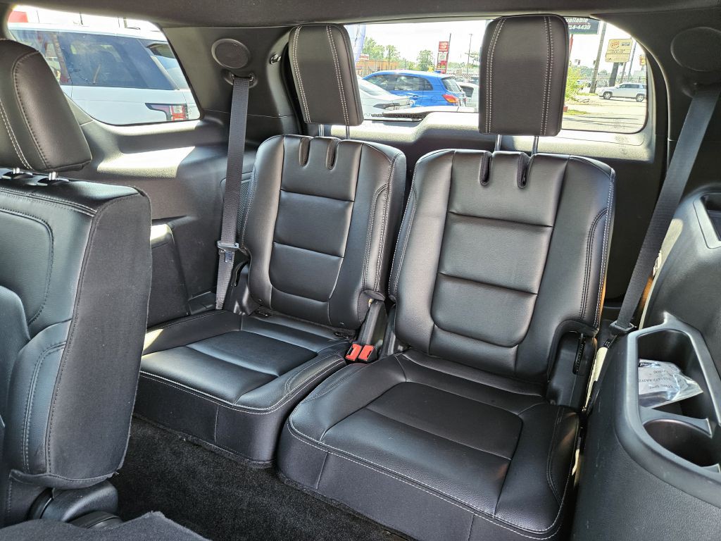 2018 Ford Explorer Image 45