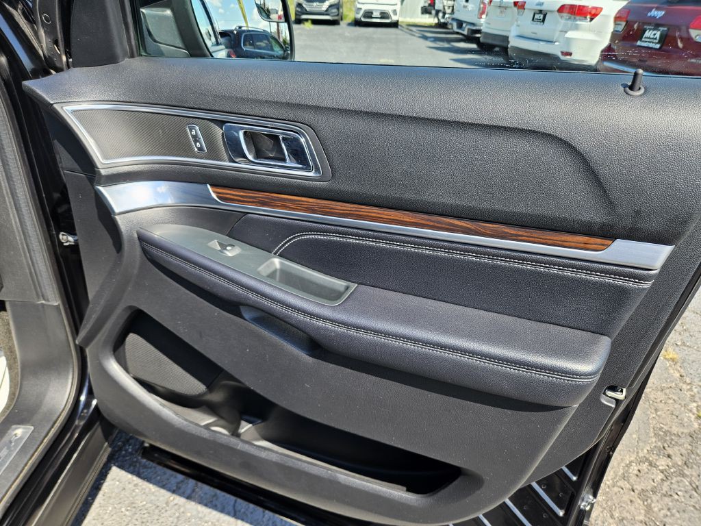2018 Ford Explorer Image 50