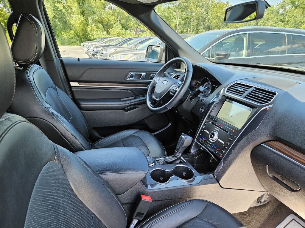 2018 Ford Explorer Image 54