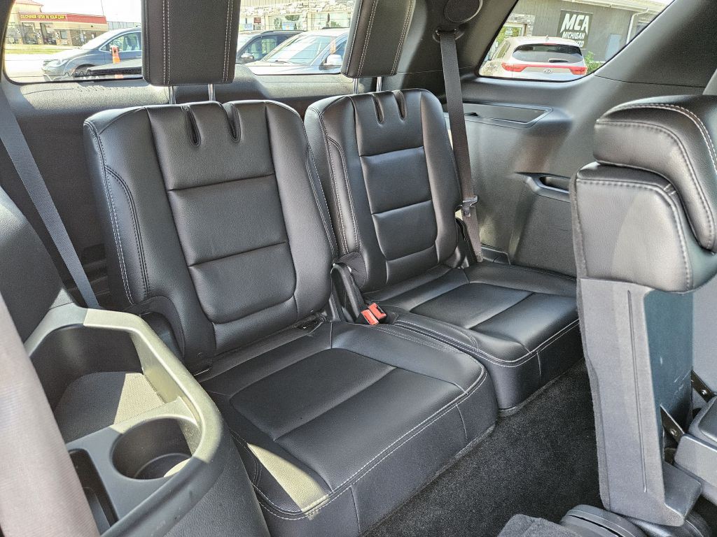 2018 Ford Explorer Image 57