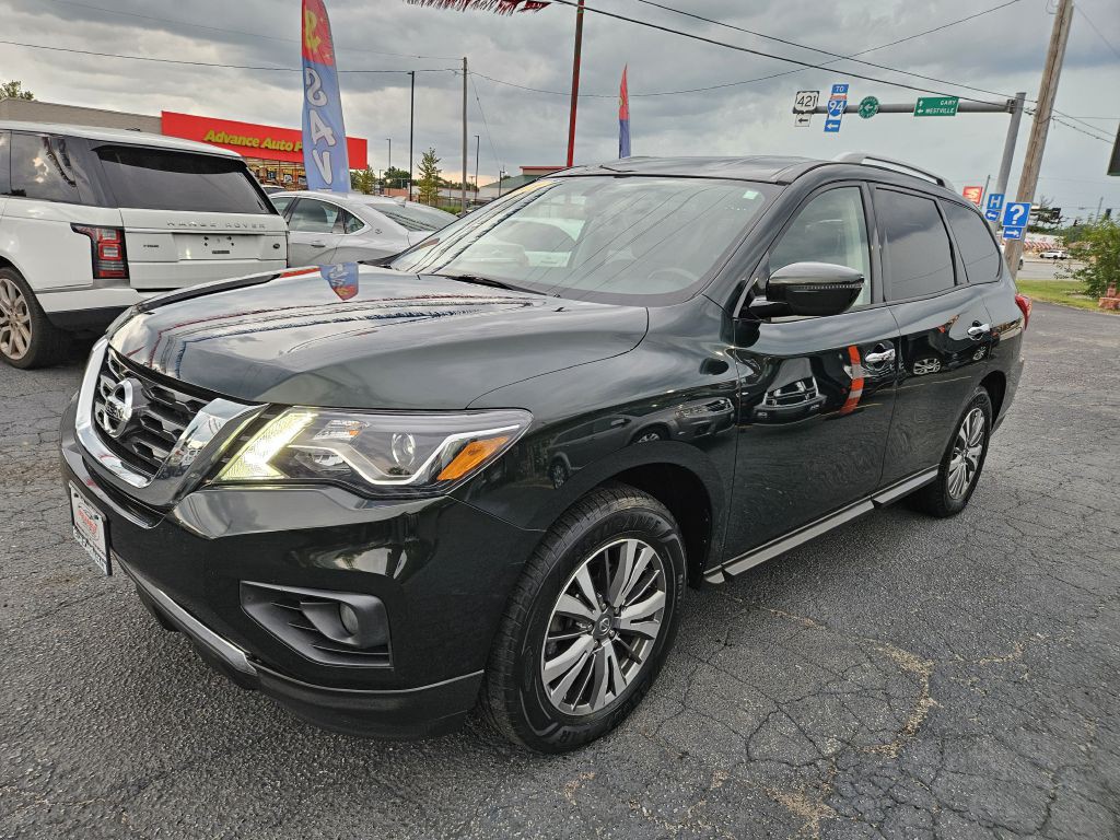 2019 Nissan Pathfinder Image 16