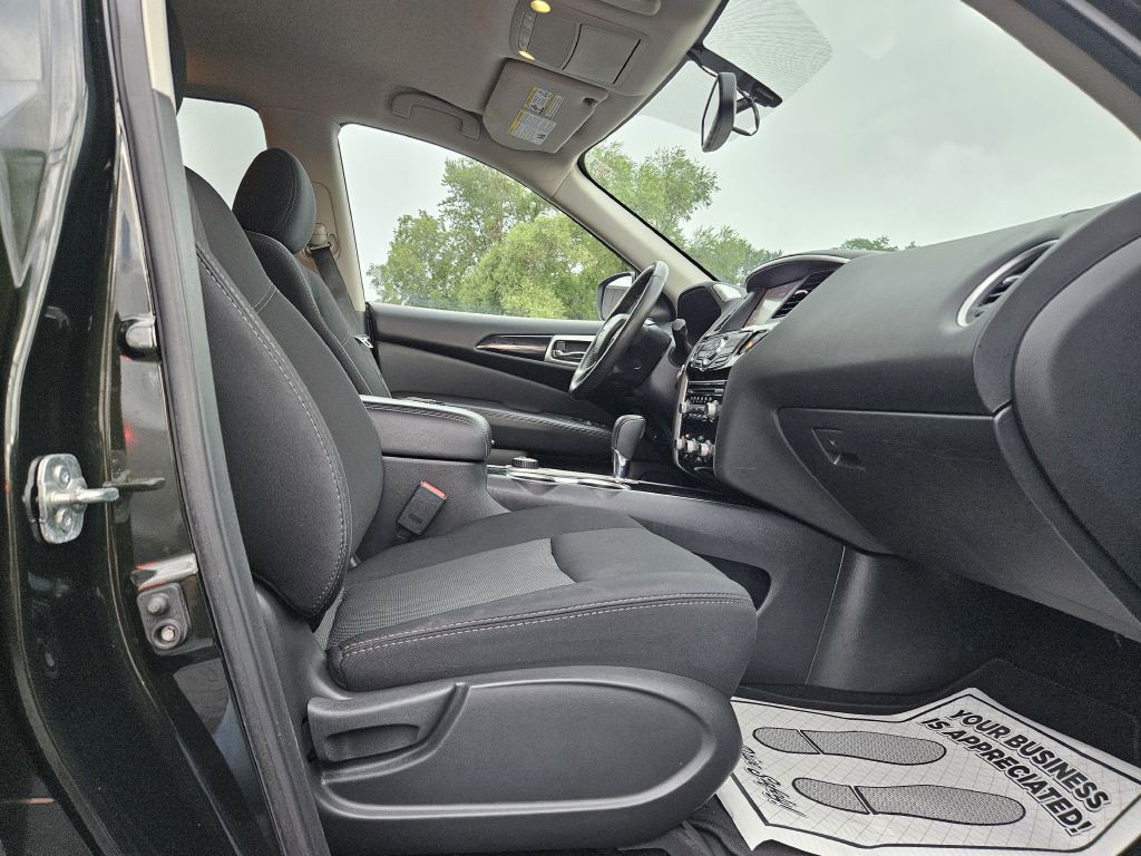 2019 Nissan Pathfinder Image 50