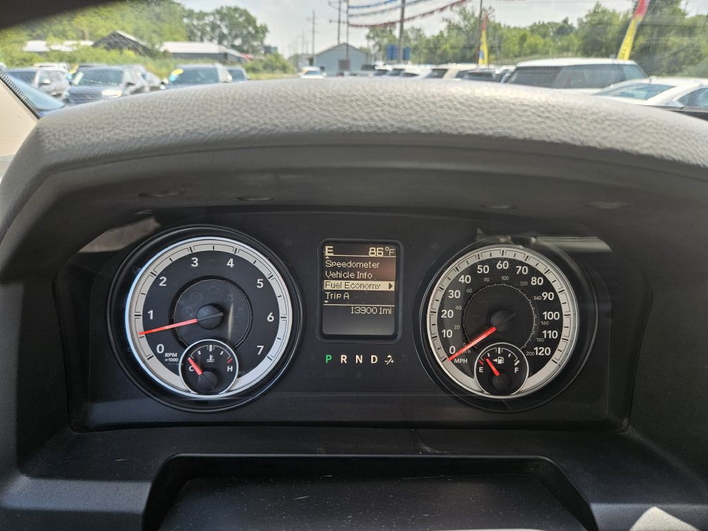 2015 RAM 1500 Image 25