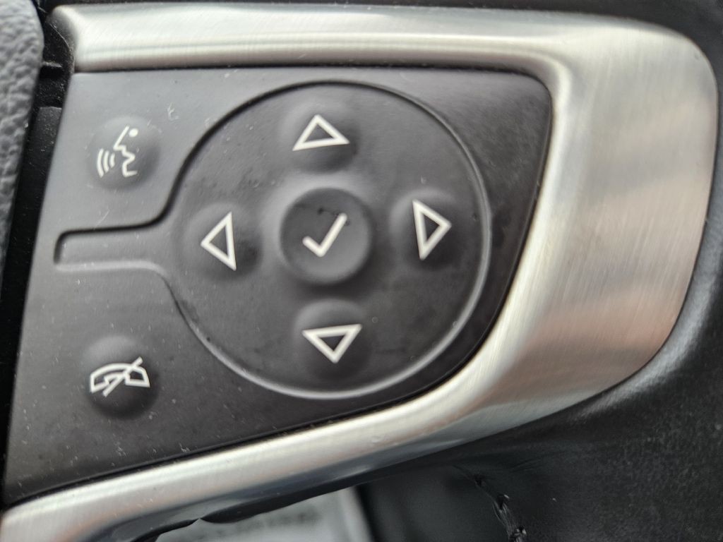 2018 GMC Acadia Image 28