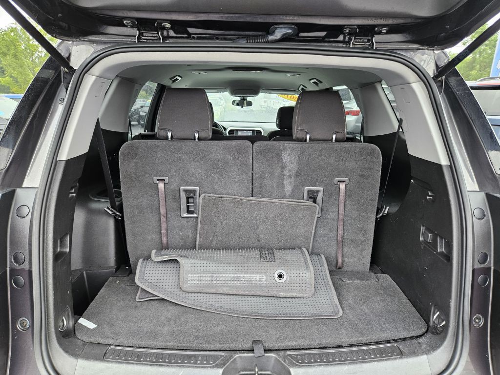 2018 GMC Acadia Image 41