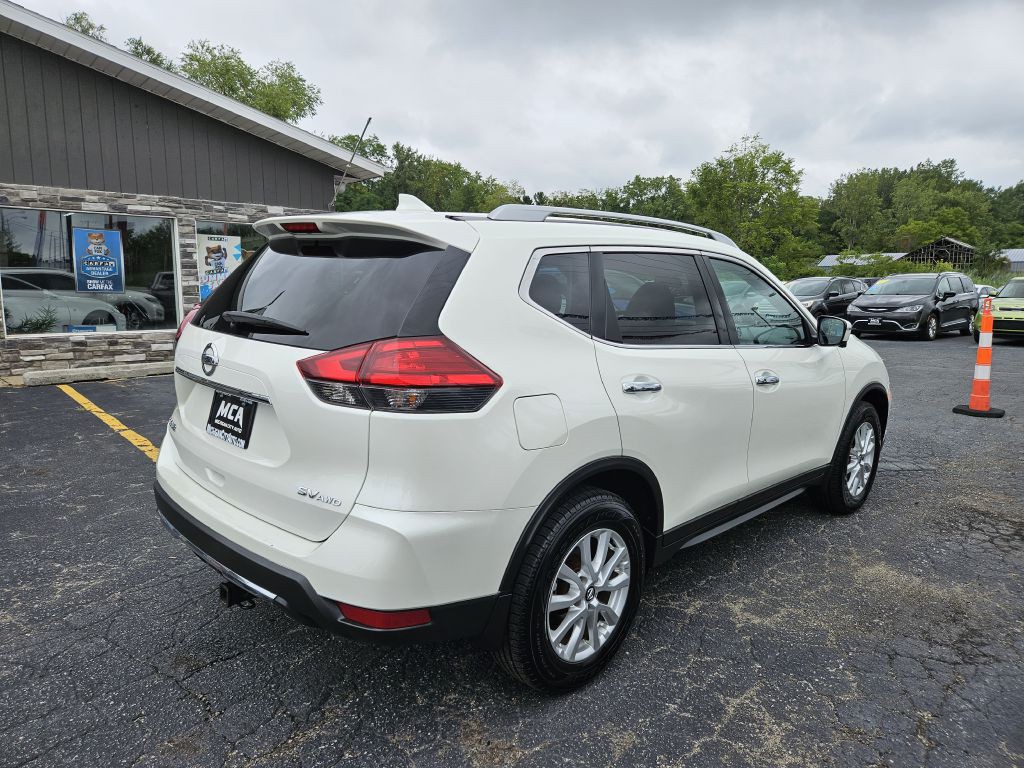 2017 Nissan Rogue Image 6