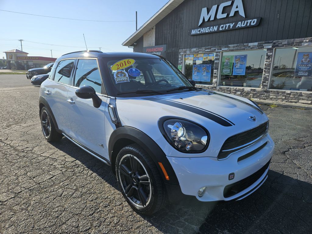 2016 MINI Cooper Image 2