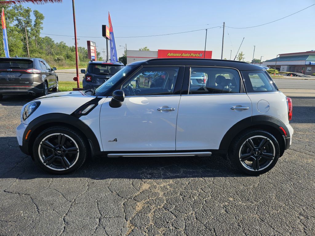 2016 MINI Cooper Image 13