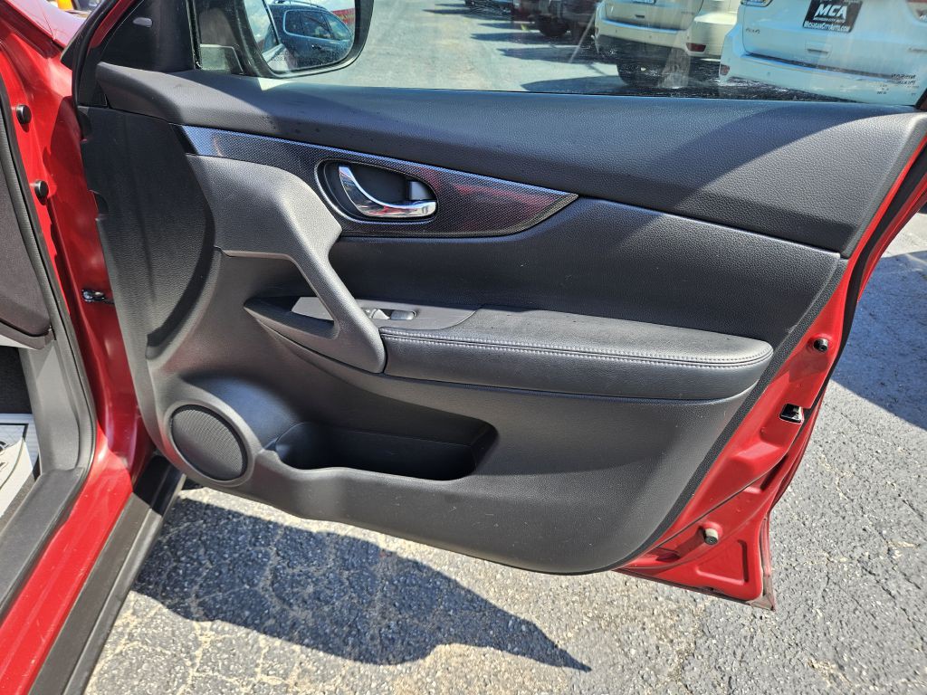 2015 Nissan Rogue Image 42