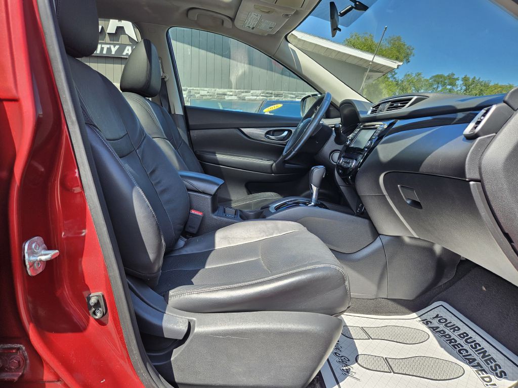 2015 Nissan Rogue Image 44