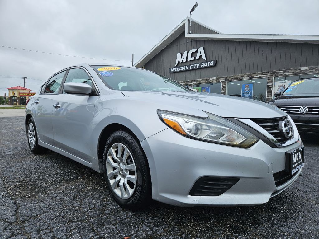 2016 Nissan Altima Image 1