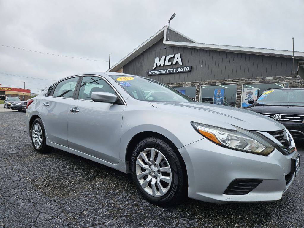 2016 Nissan Altima Image 4