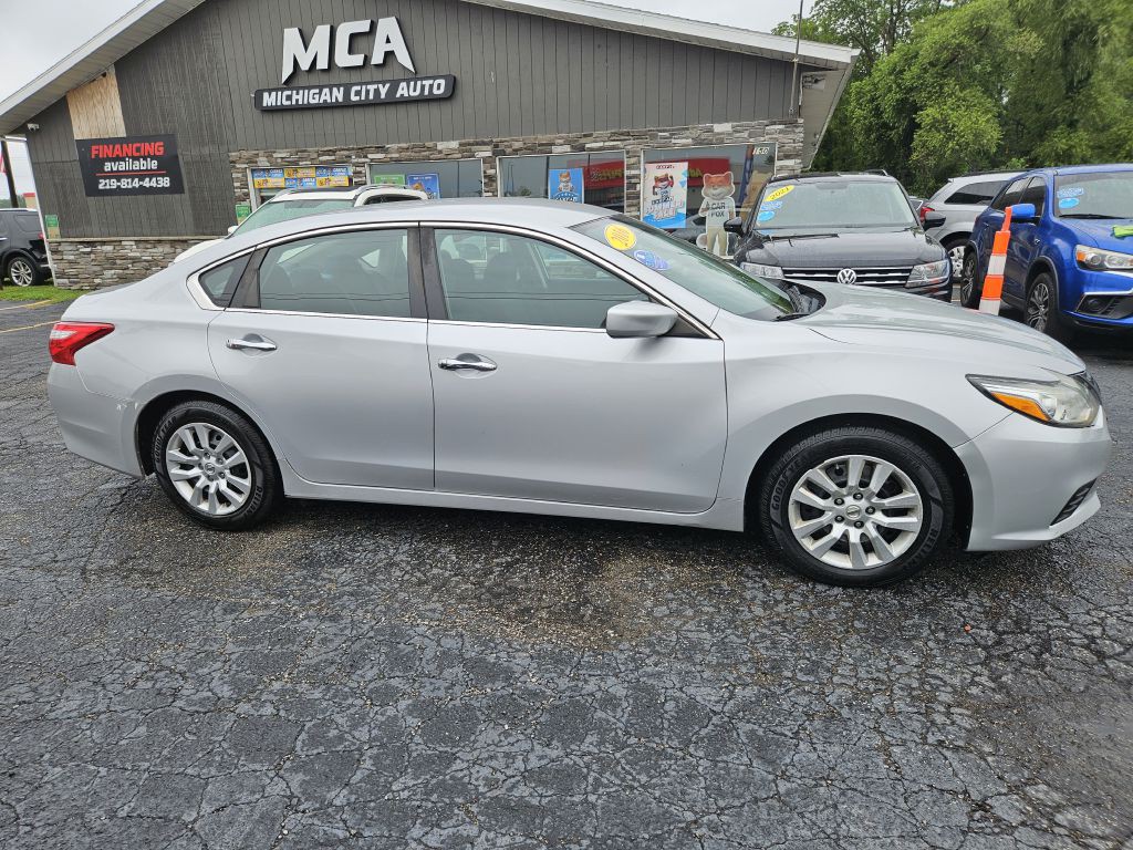 2016 Nissan Altima Image 5