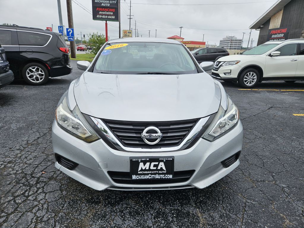 2016 Nissan Altima Image 17