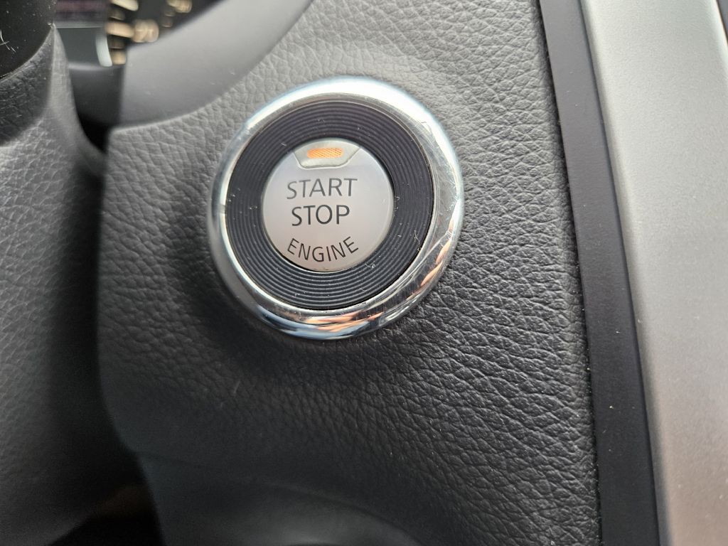2016 Nissan Altima Image 27