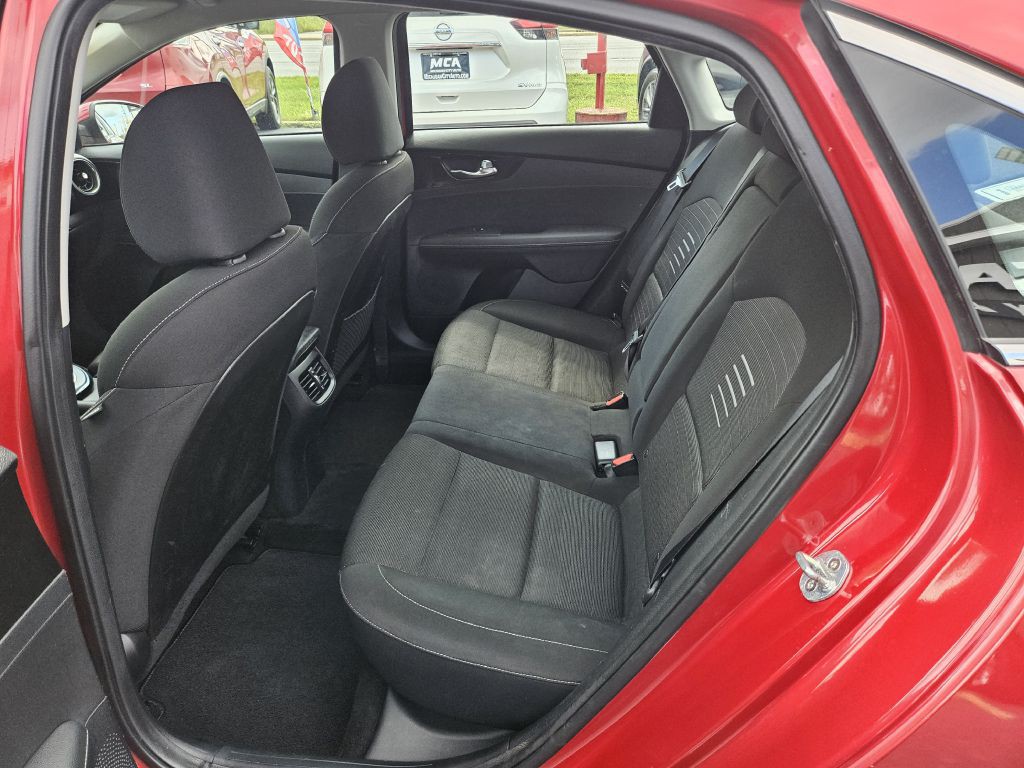 2019 Kia Forte Image 38