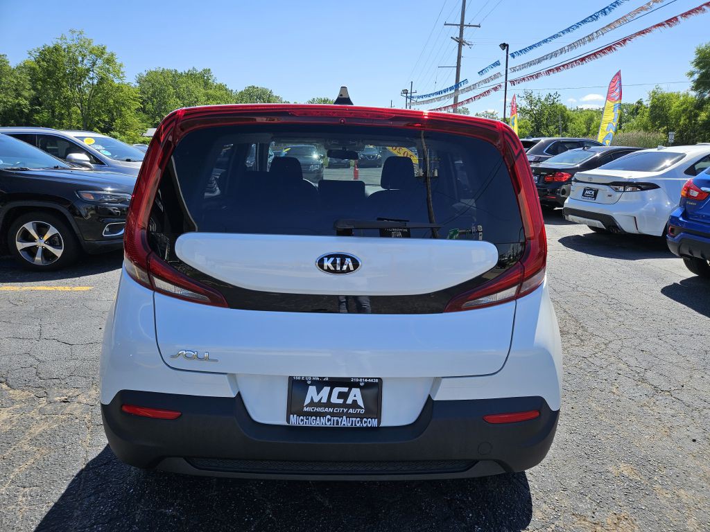 2020 Kia Soul Image 8