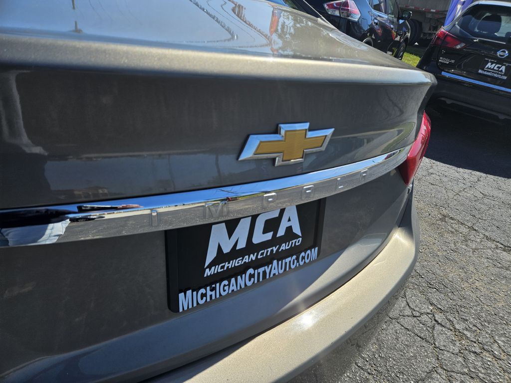 2019 Chevrolet Impala Image 10