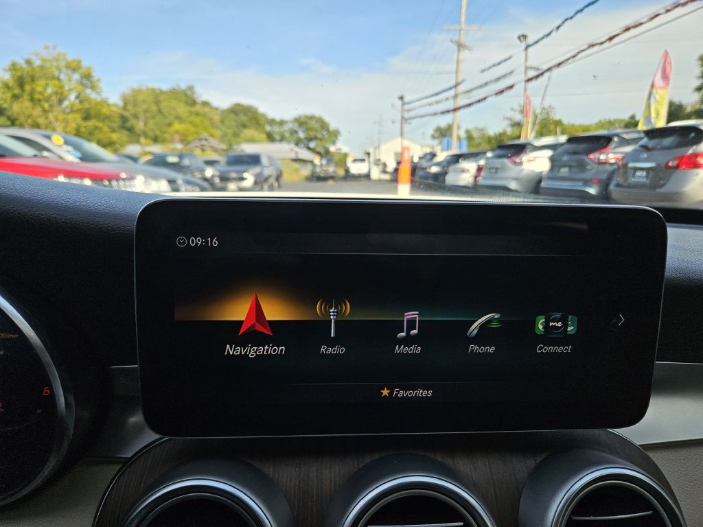 2021 Mercedes-Benz C-Class Image 31
