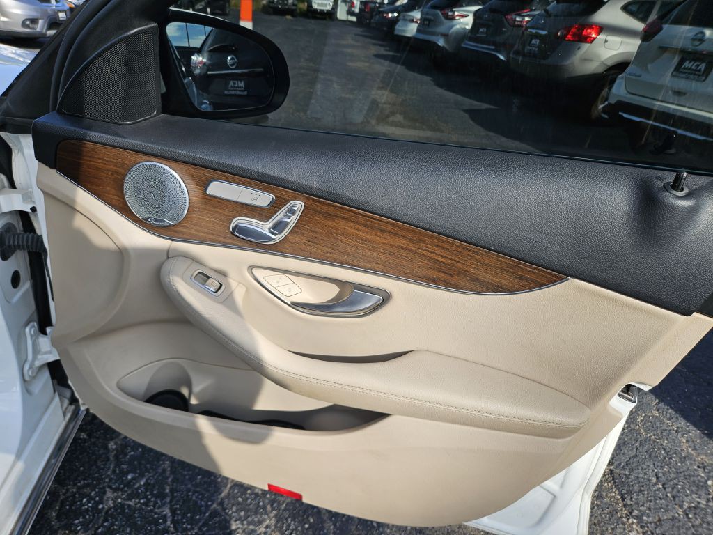 2021 Mercedes-Benz C-Class Image 45