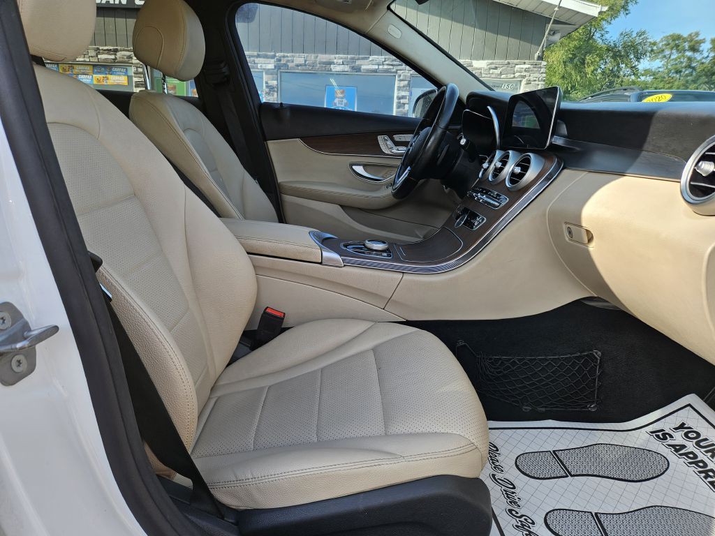 2021 Mercedes-Benz C-Class Image 48