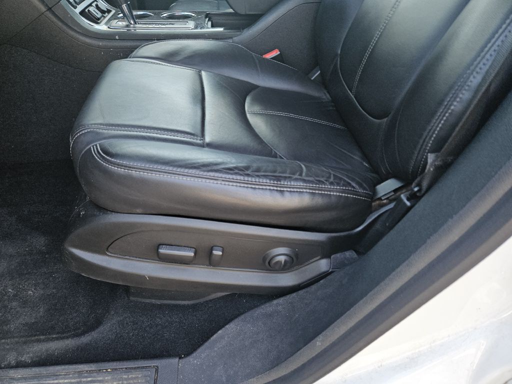 2017 Chevrolet Traverse Image 22