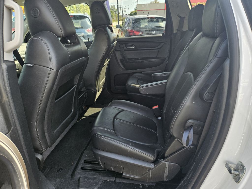 2017 Chevrolet Traverse Image 34