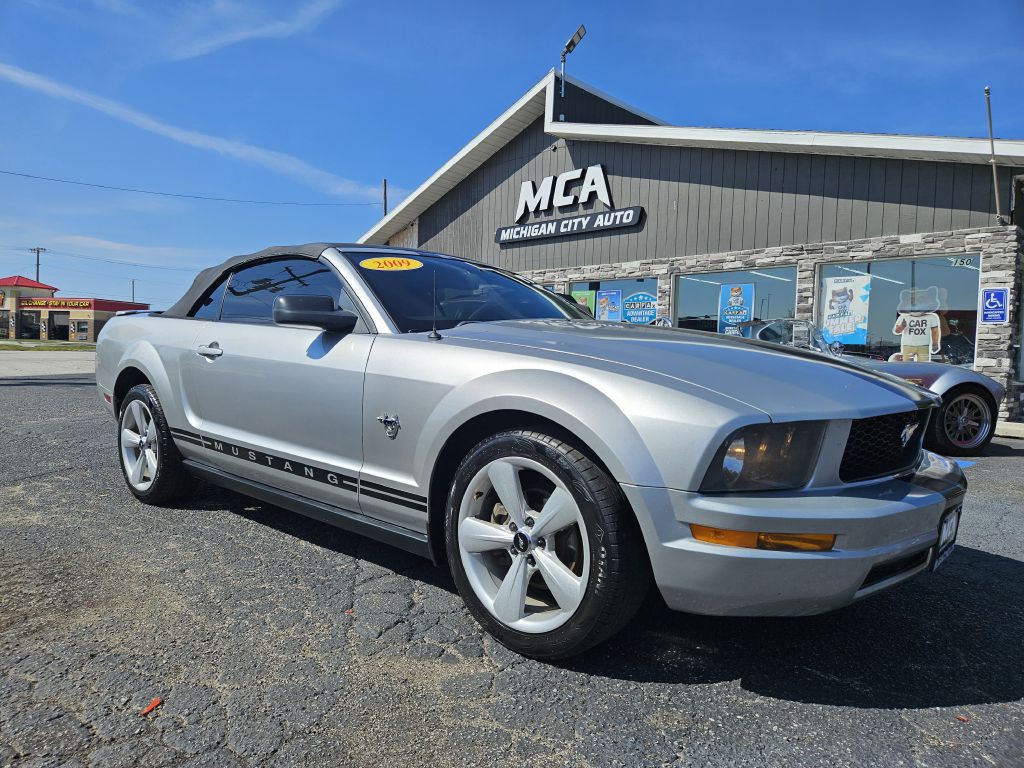 2009 Ford Mustang Image 4