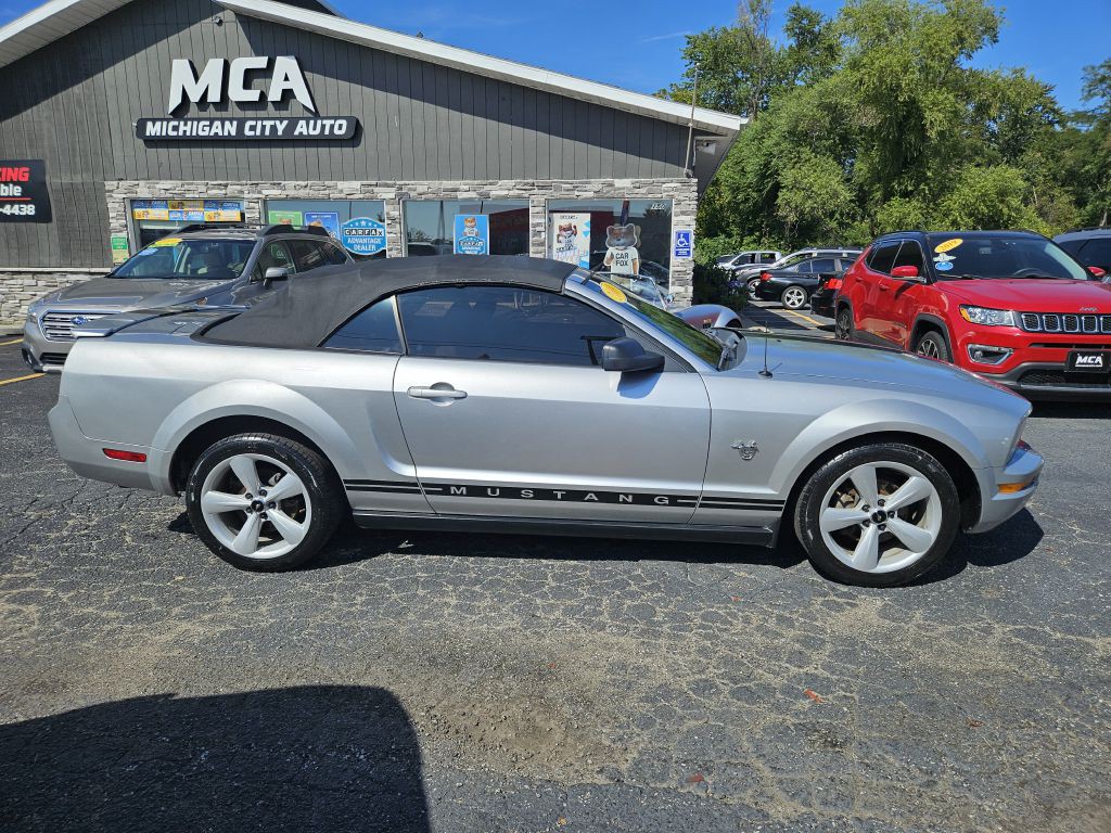 2009 Ford Mustang Image 5