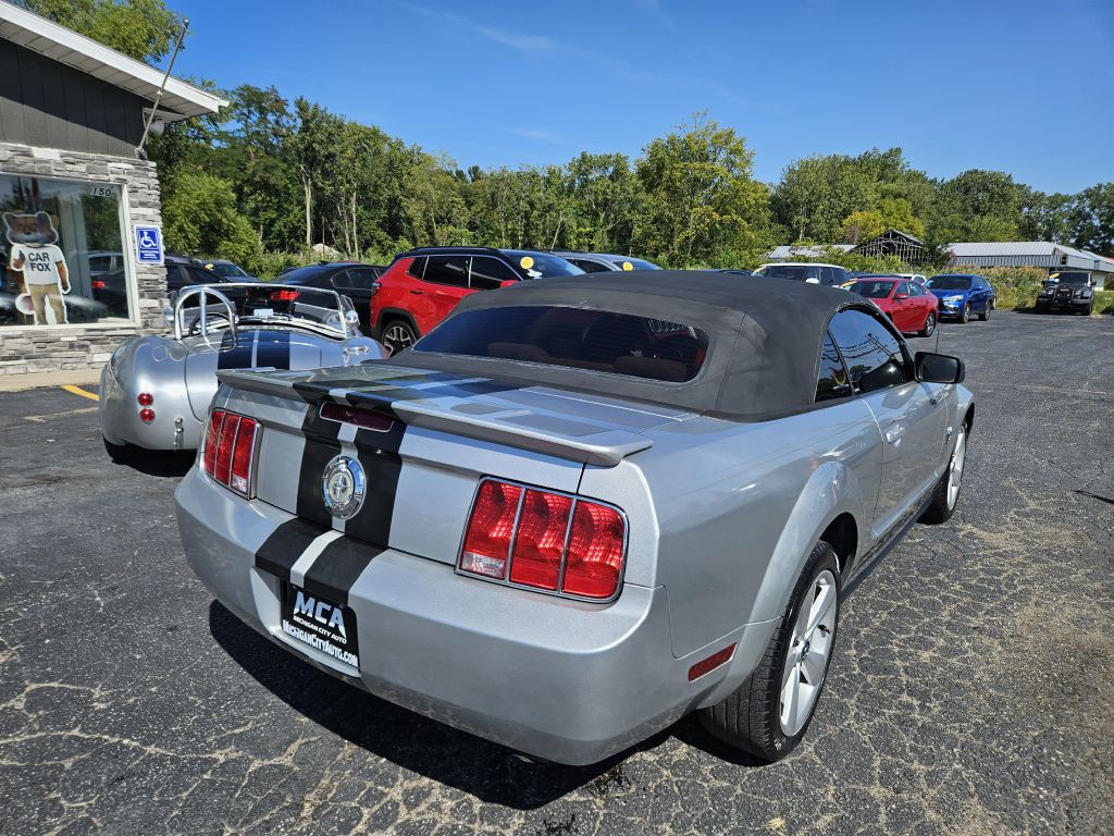 2009 Ford Mustang Image 6