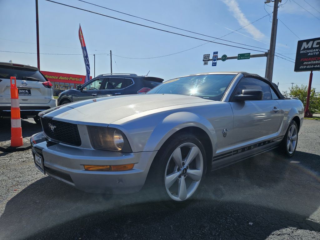 2009 Ford Mustang Image 13