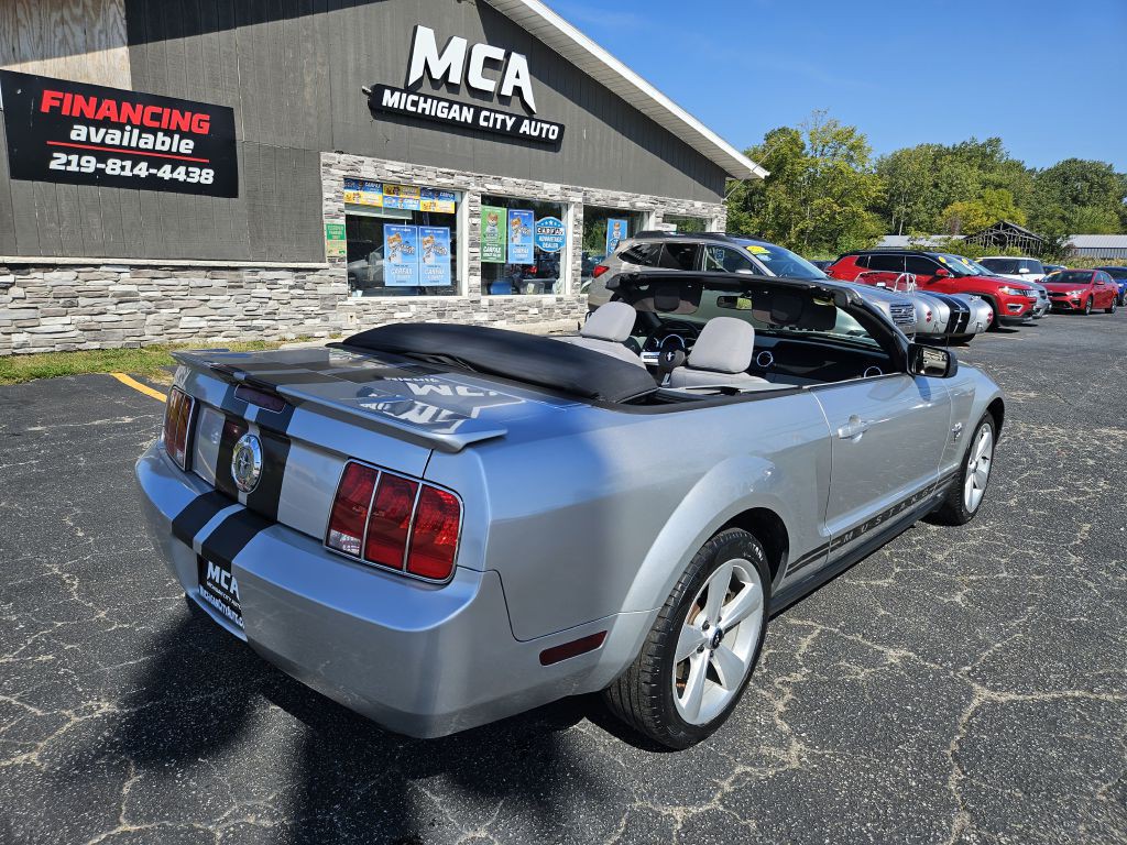 2009 Ford Mustang Image 34