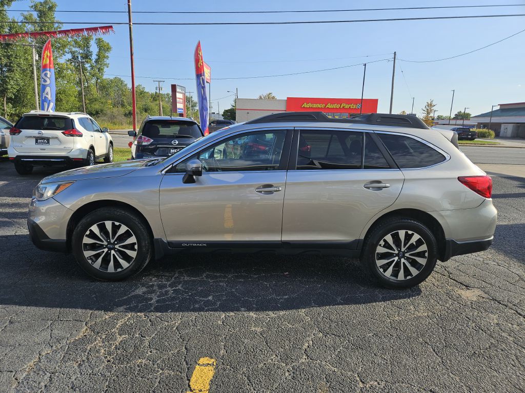 2016 Subaru Outback Image 12