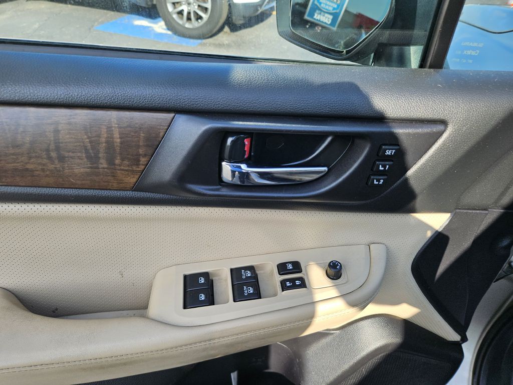 2016 Subaru Outback Image 21