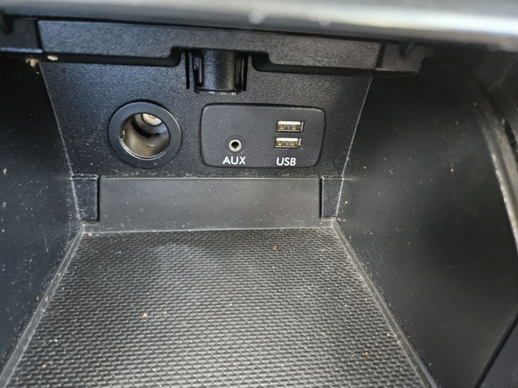 2016 Subaru Outback Image 35